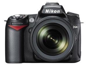 Nikon D90 + objetivo AF-S DX Nikkor 18-105mm f/3.5-5.6G ED VR